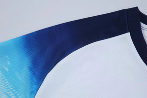 Camiseta de fútbol de secado rápido personalizada, kit de fútbol multicolor de malla al por mayor, uniforme personalizado para jugadores de fútbol - Product Image 6