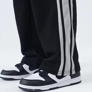 Venta al por mayor OEM Activewear transpirable blanco rayas diseño holgado pantalones gimnasio pantalones lisos logotipo personalizado pantalones de chándal para hombres - Product Image 5