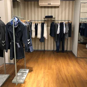 定制标志精品店挂轨展示不锈钢婚纱服装架店展示衣架来自土耳其