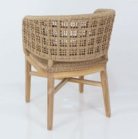 Chaise de salle à manger en rotin tressé à la main, portable et moderne, avec pieds en teck massif, pour intérieur/extérieur, école, parc, villa