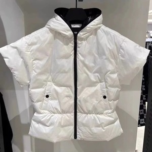 Women's Autumn Winter Golf Jacket <b>Slim</b> Classic Sports Goose Down <b>Vest</b> with Zipper Closure Warm Canvas Fabric Embossed Processing - Product Image 3