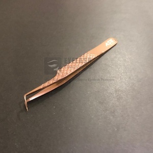 แหนบต่อขนตาแบบด้ามจับเพชร90องศาพลาสม่าสีโรสโกลด์ญี่ปุ่นปลายแหลมทำจากสแตนเลสยี่ห้อส่วนตัว - Product Image 2