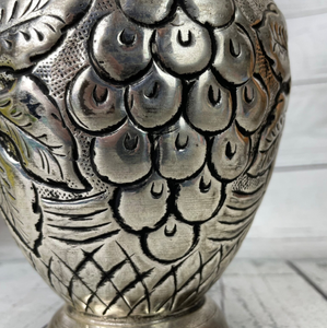 Florero de Aluminio con Diseño Moderno y Relieve, con Acabado Plateado, para Decoración del Hogar y Arreglos Florales - Product Image 6