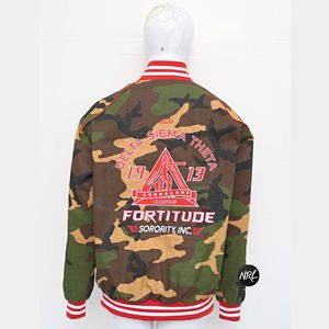 Blouson universitaire d'hiver à col montant avec broderie personnalisée en chenille, style streetwear pour hommes, idéal pour les équipes universitaires - Vente en gros - Product Image 2