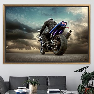 Impresión en lienzo de motocicleta elegante: arte gráfico con diseño de clima nublado, lienzo con marco dorado - Product Image 1