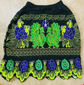 Jupes mi-longues vintage respirantes et ajustables pour femmes, broderie polynésienne micronésienne personnalisée, écologiques 100% - Product Image 4