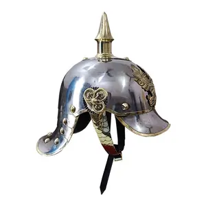 황동 수제 공예 디자인 중세 장교 스파이크 헬멧과 독일 Pickelhaube 헬멧