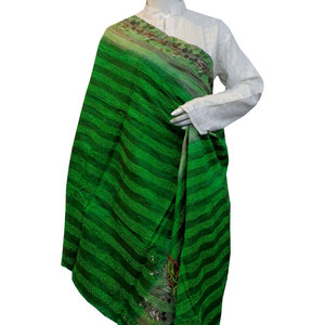 Écharpe en soie Kantha réversible de luxe, faite à la main, en coton de haute qualité, tendance été, best-seller Roopantaran - Product Image 3