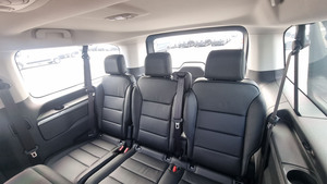 Peugeot Traveller L3H1 2025, Versión Renovada, VIP Business, Diésel 2.0L, Automático de 8 Velocidades, Minibús de 7 Plazas - Product Image 5