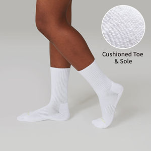Chaussettes noires décontractées pour hommes et femmes Confortable à porter au quotidien Conception antidérapante Logo personnalisé Fabriqué en coton Polyester Vente en gros - Product Image 4