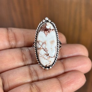 แหวนเงินชุบทรงรีประดับพลอยสไตล์โบฮีเมียนสำหรับผู้หญิง ดีไซน์ม้าป่าสุดเก๋ เหมาะสำหรับงานแต่งงานหรือคริสต์มาส - Product Image 1