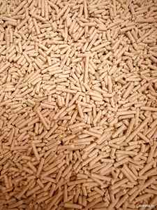Achetez des granulés de bois de pin, granulés de bois dur, granulés de bio-carburant, granulés de chauffage en sacs de 15 kg, granulés de bois pour système de chauffage. - Product Image 5