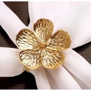 Rond de serviette en métal de luxe au design de fleurs Respectueux de l'environnement Vente chaude Décoration de mariage Collection Réutilisable Styles personnalisés Porte-serviettes - Product Image 1