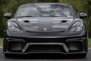 2025 718 Spyder RS 493 hp, Motor de 4.0 Litros y 6 Cilindros en Línea, Paquete Weissach, Equipamiento de Alta Gama - Product Image 2