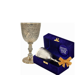 Cáliz de Latón Vintage Más Vendido |   Copa de Vino Medieval Renacentista del Rey Arturo, Regalo para Comunión y Decoración Navideña - Product Image 1