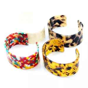 Compre Nuestra Nueva Pulsera de Resina de Moda en Varios Colores, Brazalete Irregular de Acetato con Diseño de Caparazón de Tortuga, Brazalete Ancho y Grueso para Mujer - Product Image 4