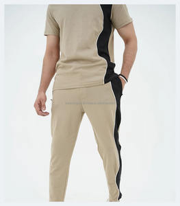 2025 hommes survêtement décontracté Service OEM 2 pièces coupe régulière été survêtement conceptions personnalisées ensemble de survêtement respirant - Product Image 2