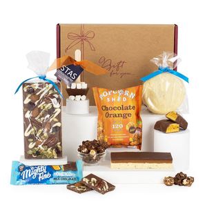 Chocoholics Coffret cadeau pour les amateurs de chocolat pour la livraison en boîte aux lettres - Product Image 1