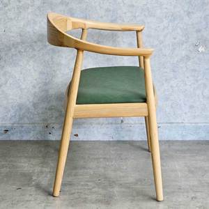 Fauteuil d'appoint scandinave avec siège rembourré et structure en bois de frêne pour la maison, le bureau ou l'hôtel (GCF208) - Product Image 6