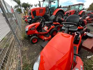 เครื่องตัดหญ้าแบบยืนขับยี่ห้อคูโบต้าสำหรับขาย ผลิตภัณฑ์คุณภาพสูงสำหรับการดูแลสนามหญ้า มีสินค้าในสต็อก พร้อมจัดส่ง จัดส่งรวดเร็ว ราคาถูก - Product Image 3