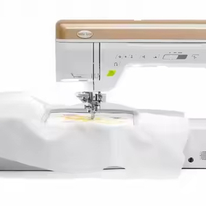 Machine à coudre et à broder Baby-Locks Unitys de qualité supérieure - Product Image 1