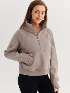 Sudaderas de cuello alto de manga corta de estilo deportivo para mujer, sudaderas con capucha bordadas con cremallera corta de moda de invierno de algodón 100% - Product Image 2