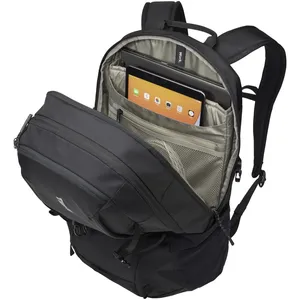 Marchandises personnalisées pour le sac à dos promotionnel en polyester durable de style classique EnRoute 23L - Product Image 3