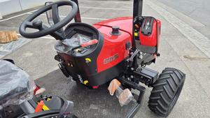 Envío Gratis, Tractor Compacto Antonios Carraros Panther 26 HF 25HP 1.0 Ton 4WD, Aprobado por EPA/CE - Product Image 3