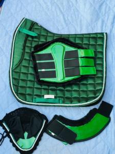 Euro Cavall 2025 Colección de almohadillas para SILLÍN Acolchado Negro Deep Nights Dressage Saddle Pad - Product Image 6