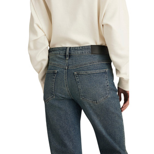 Jeans décontractés pour femmes, coupe droite, respirants, personnalisables (ODM), en denim premium, taille mi-haute, coupe régulière, vente en gros directe usine - Product Image 6