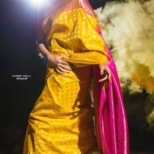 ÚLTIMO DISEÑADOR RICH PALLU Y JACQUARD TRABAJO SAREE - Product Image 1