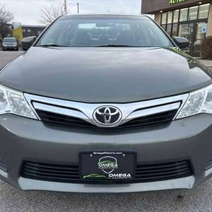 Usado 2012 Toyotaa Camry LE - Product Image 1