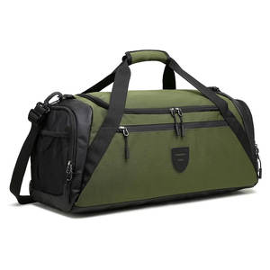 Bolsa de Gimnasio de Color Verde y Negro al por Mayor, Bolsa Deportiva de Alta Calidad, Bolsa de Fitness para el Hombro de Qasaab Gloves Company - Product Image 1