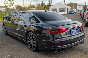 PARFAIT ÉTAT Audi S8 2020 - Product Image 3