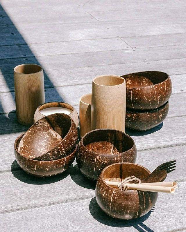 Natural coconut color