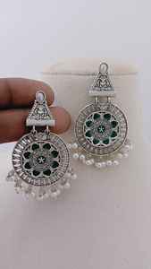 Heritage Mandala Temple Pendientes Set Oxidado Silver-Tone Metal Latón Hecho Producto a granel Diseño personalizado - Product Image 2