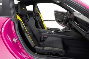 Porsche 911 GT3 AWD Coupé Turbo 2024, Cuero, Bajo Kilometraje, Transmisión Automática, Volante a la Izquierda, Color Oscuro, Funcionando con Gasolina - Product Image 5