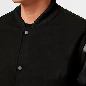 Chaqueta universitaria con logotipo personalizado, Mangas de cuero bordadas, chaqueta negra de béisbol universitario para parejas, chaqueta de hombre Letterman Varisty - Product Image 6