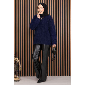 Suéter Azul Marino de Punto Texturizado Suave para Mujer, Transpirable, Estilo Casual de Invierno, con Estampado de Dibujos Animados Bordados - Product Image 5
