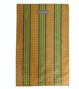 Sac en plastique tissé PP découpé en D, couleur personnalisable, résistant à l'humidité, avec impression flexo et poignée longue pour la manipulation - Product Image 6