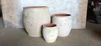 1. bonne qualité des pots de jardin en poterie vietnamienne tels que émaillés, atlantis, terre cuite, sablé, argile noire pour le jardin domestique