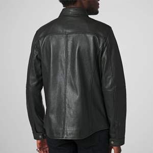 Veste en cuir vintage noire pour homme avec boutons-Manteau en cuir classique boutonné pour un look rétro intemporel, parfait pour décontracté - Product Image 6