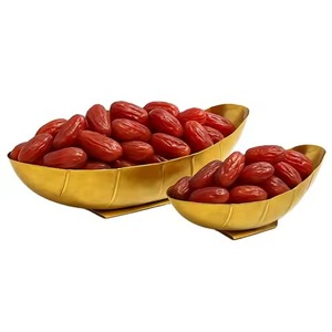 Bol à Khajoor incurvé doré de qualité supérieure pour les cadeaux de l'Aïd et la décoration du Ramadan, plat élégant pour les fruits secs et les douceurs arabes - Product Image 3