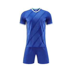 Maillots de football personnalisés de haute qualité pour adultes et enfants unisexe nouvel ensemble de maillots d'équipe avec nom/logo imprimé par sublimation en gros - Product Image 2
