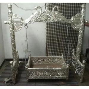 Palna bébé design paon pour cérémonies traditionnelles berceau en bois argent royal cérémonie de nommage de style maharaja berceau en bois - Product Image 2