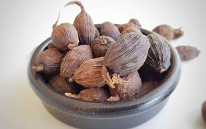 Descubre la Profundidad Culinaria: Cardamomo Negro Premium para Recetas Inolvidables |   Pedido al por Mayor - Product Image 5