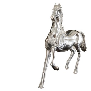 Statue de cheval en aluminium durable faite à la main élégante Sculpture en métal décor à la maison - Product Image 1