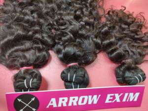 Vente en gros Extensions de cheveux de temple indien vierge alignées sur les cuticules couleur 1B douce Styles de ruban donneur unique Curl de vague indienne naturelle - Product Image 3