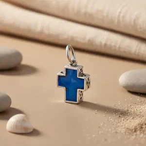 Pendentif en argent 925 avec pierre bleue en forme de croix pour femmes, bijoux religieux faits à la main avec placage en rhodium, pendentifs à motif numérique - Product Image 1