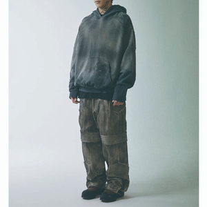 เสื้อฮู้ดดี้ผู้ชายทรงบ็อกซี่ แขนยาว ทรงหลวม ผ้าเทอร์รี่คุณภาพสูง กระเป๋าแบบจิงโจ้ ตกแต่งด้วยการซักแบบสเปรย์ ลุคดิสเทรส ตัดต่อผ้า - Product Image 3